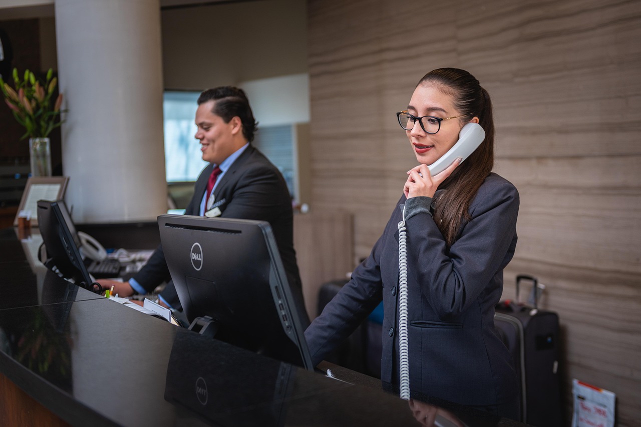 Turn Conflict into Connection: Proven Techniques for Handling Difficult Customers